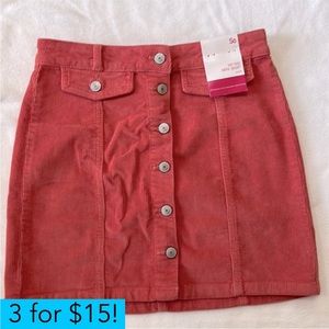 SO Mid Rise Mini Skirt Corduroy Button Front Fade Rose NWT 5/27W NWT